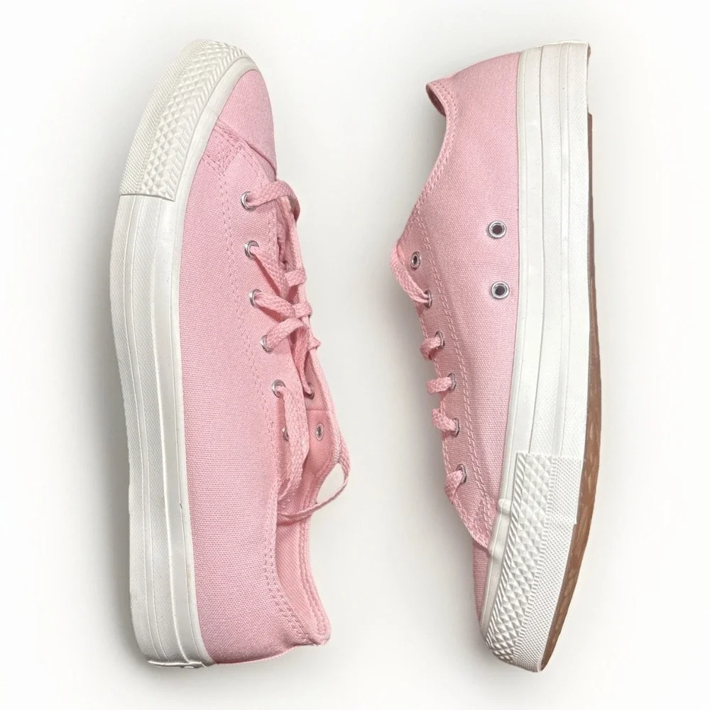 Converse A10968C Pink Kids size 6.5 Brand New‎